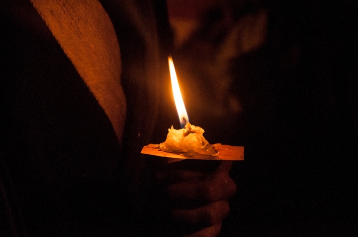 5.La invitación de ese cinco de octubre fue salir a las calles de la ciudad en silencio y con una vela, para reclamar alegóricamente que se encuentra pronto una salida negociada a la lucha con las FARC-EP, tras el resultado en las urnas. 